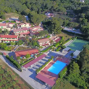 *** Aparthotel La Valdana Italia